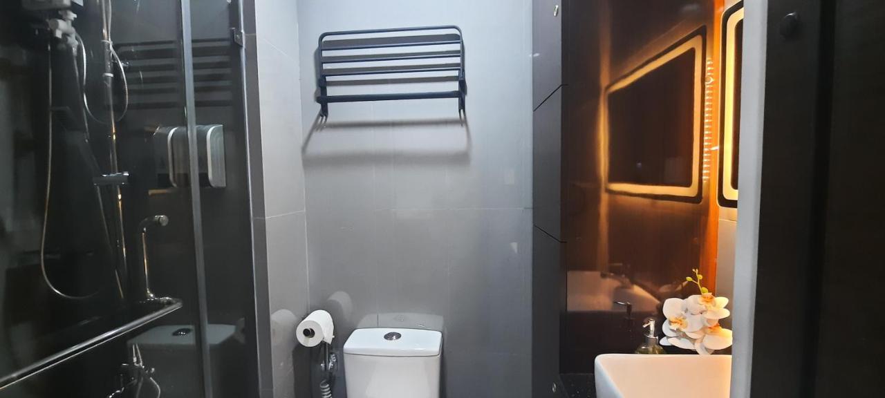 Apartamento Air Luxury Makati Cbd With Balcony Manila Exterior foto